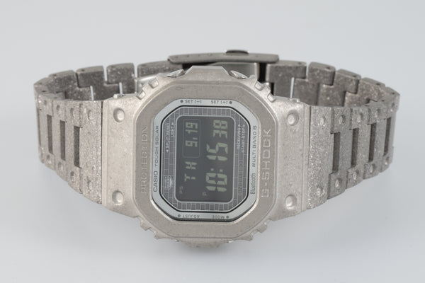 Casio G-Shock 40th Anniversary Recrystallized Ref: GMW-B5000PS-1ER