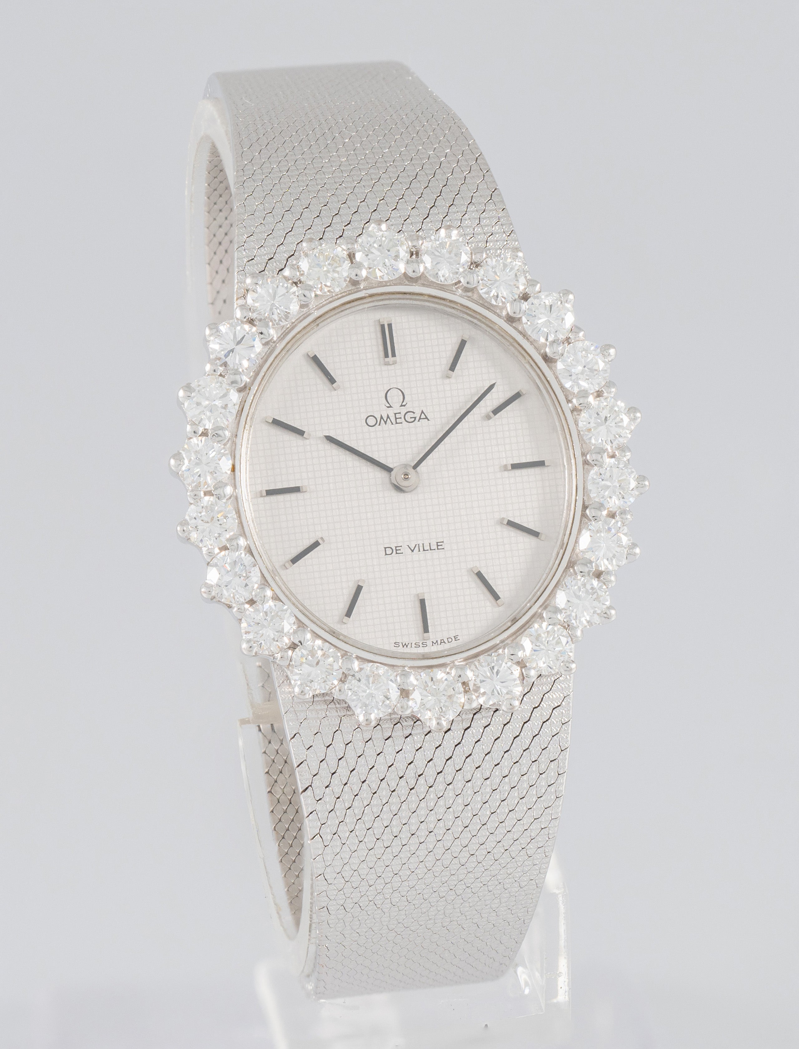 Omega Deville White Gold 18k and Diamonds 2.2 ct Ref: 8339 158