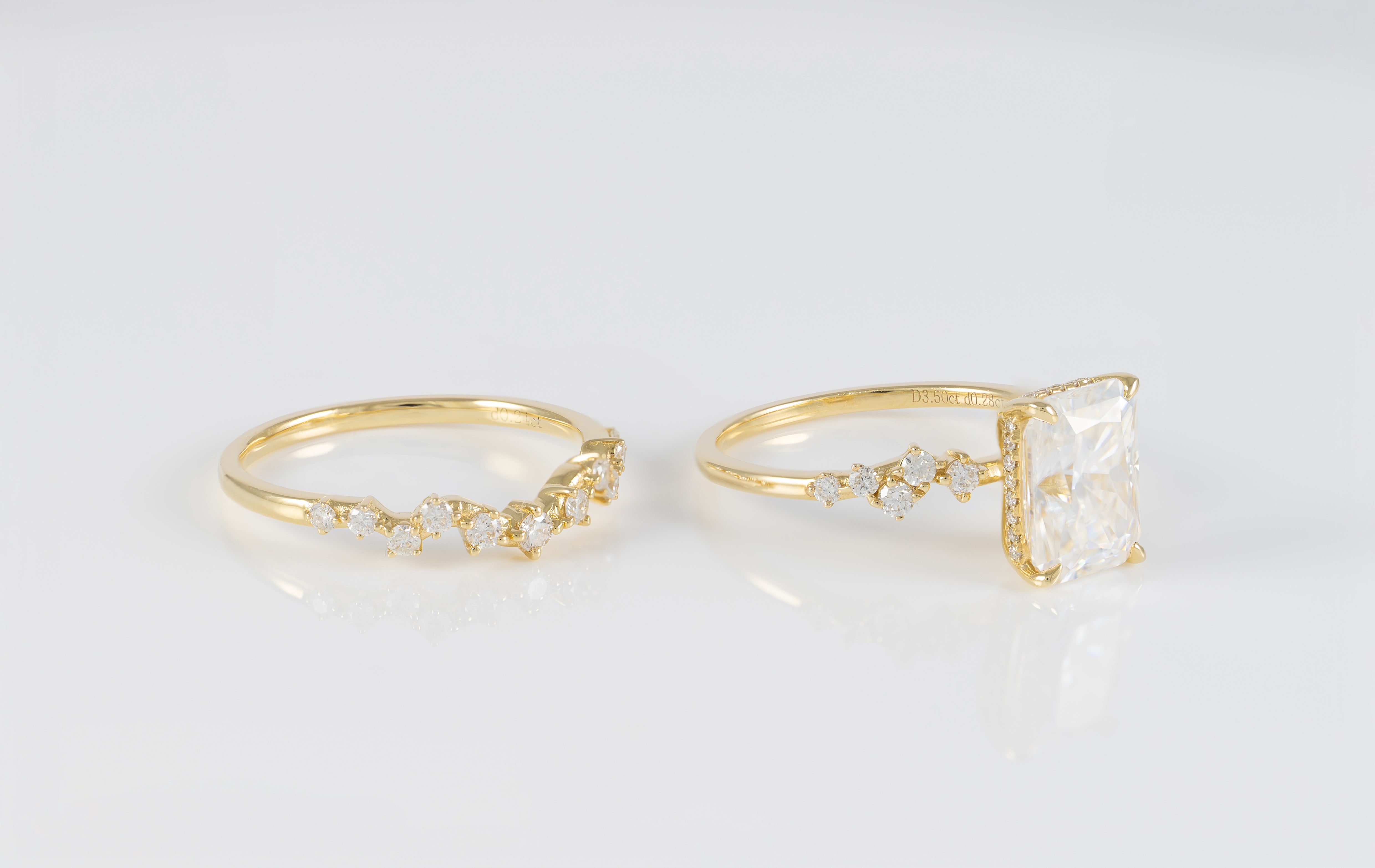 Conjunto de anillo de compromiso y alianza de boda en oro amarillo 14k con moissanita 3.5 ct