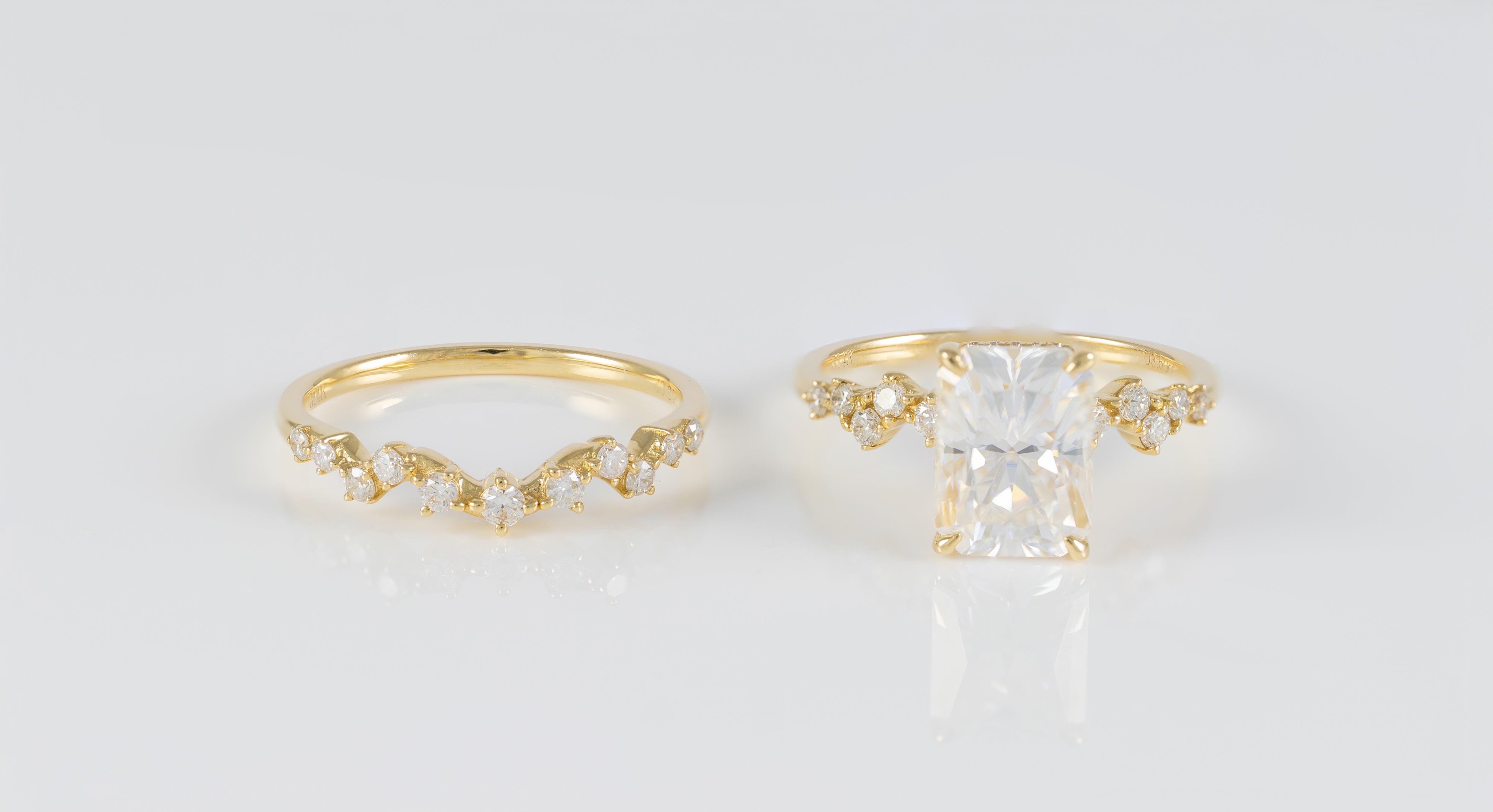 Conjunto de anillo de compromiso y alianza de boda en oro amarillo 14k con moissanita 3.5 ct