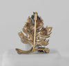 Broche antiguo en oro amarillo 18k y plata con diamantes 3 ct