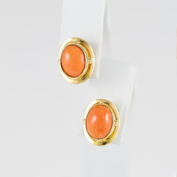 Pendientes en oro amarillo 18k con coral rojo