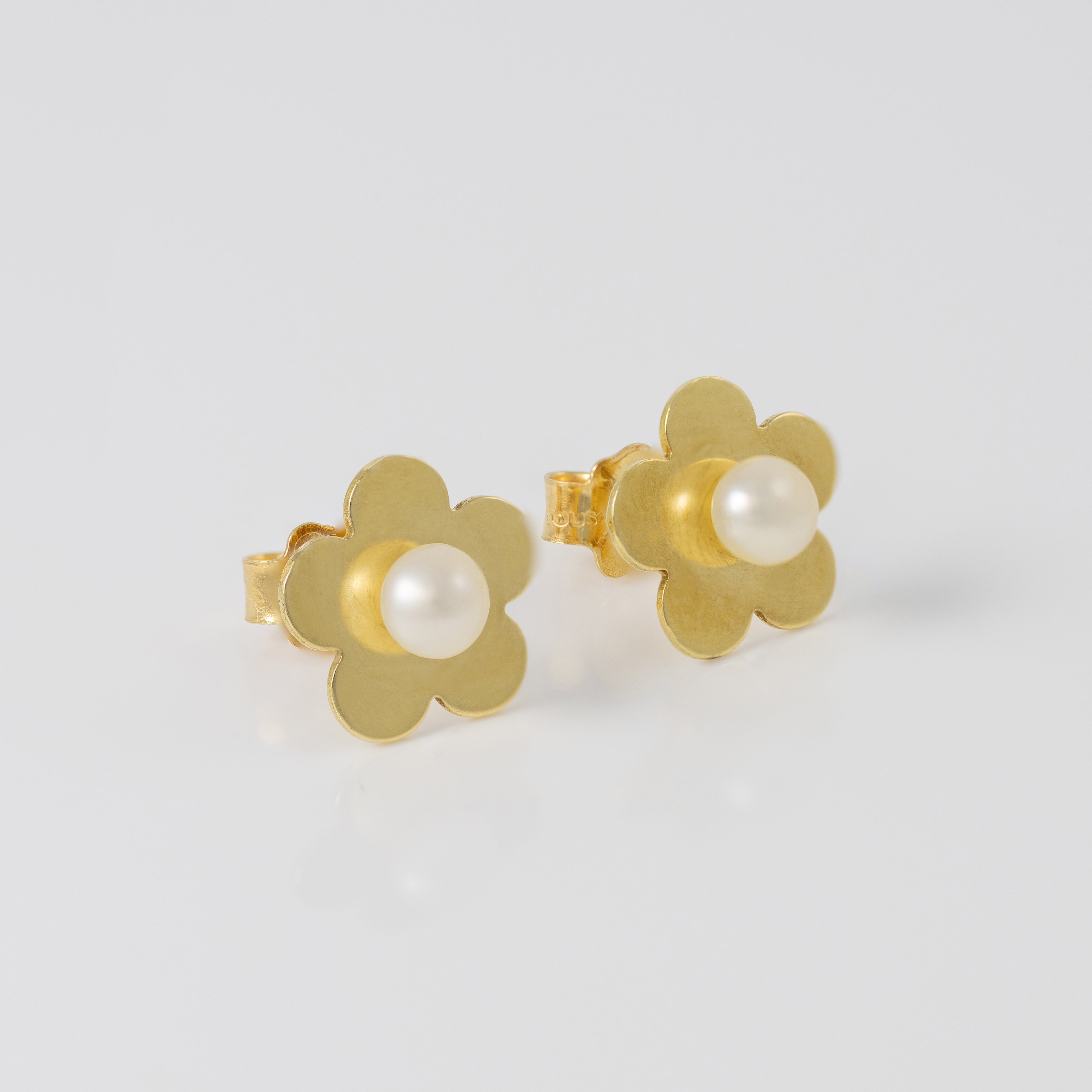 Pendientes Tous Flor oro amarillo 18k con perlas